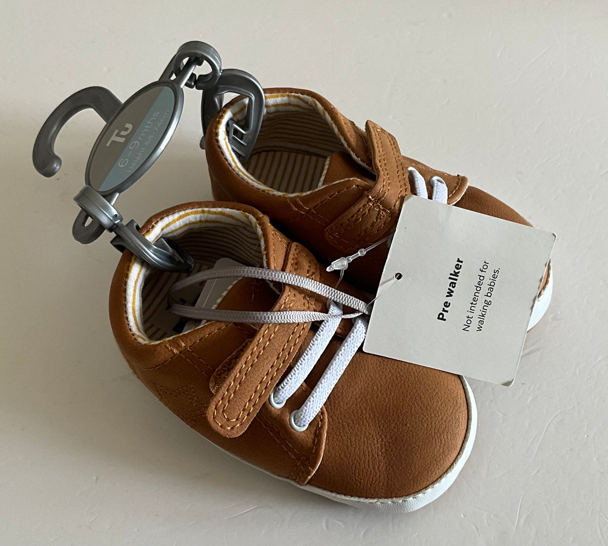 TU Baby Shoes, BNWT, 6-9 Months