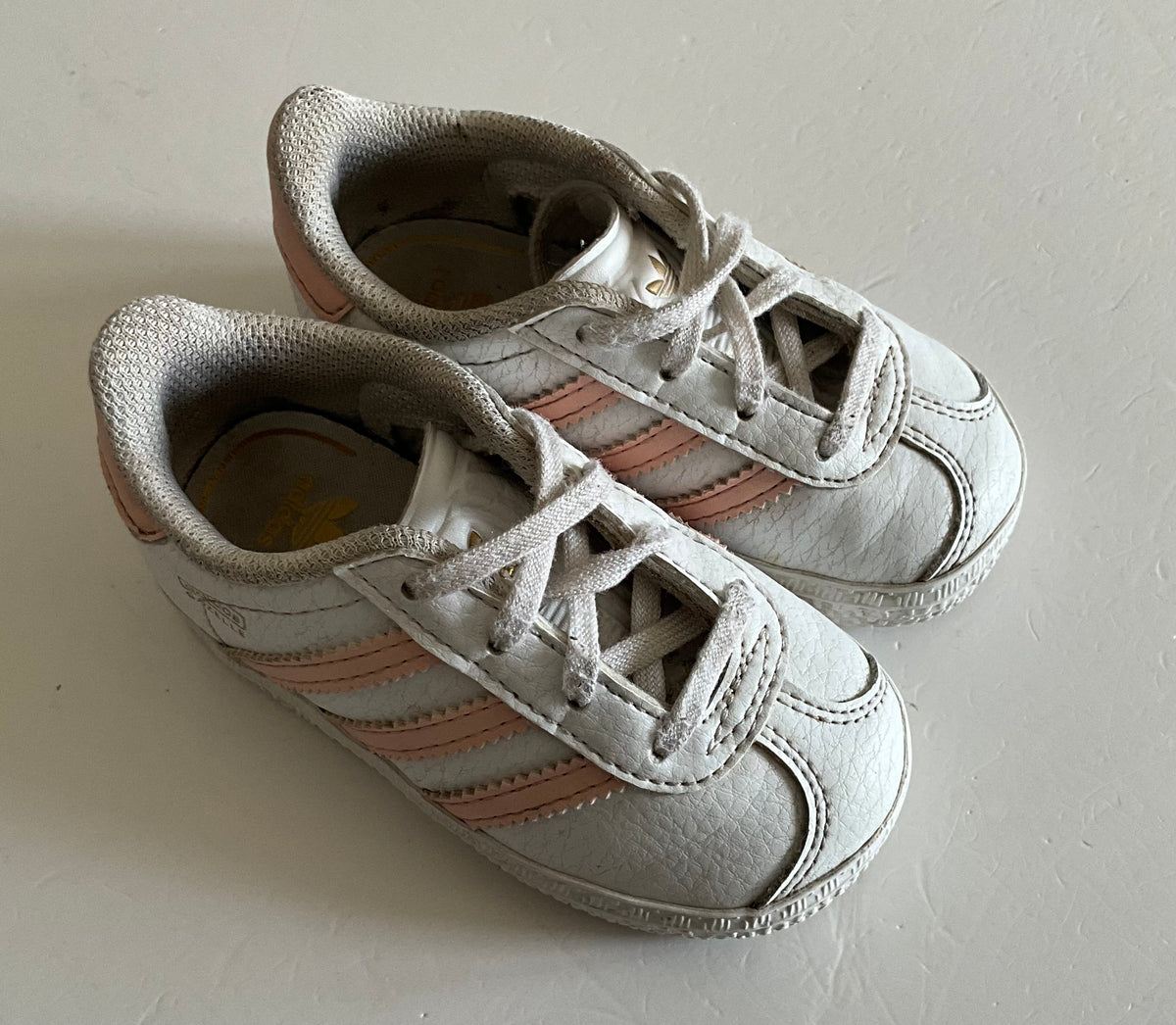 Adidas Trainers, Girls Infant Size 4